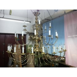 Żyrandol 42 płomienny