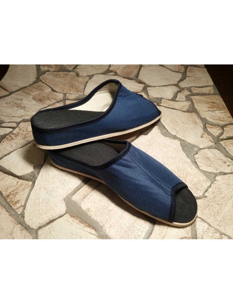 Pantofle damskie "D"