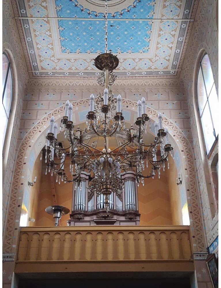 RENOWACJA ŻYRANDOLI ŚWICZNIKÓW I KINIETÓW