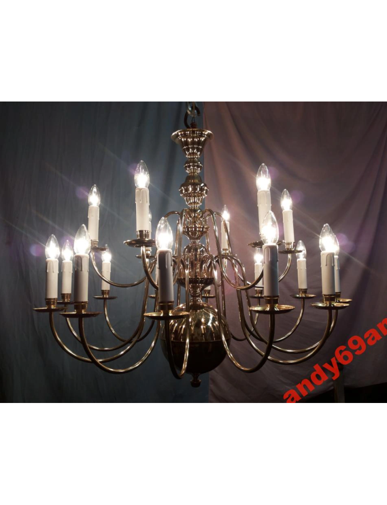 Żyrandol mosiężny 18 płomienny z kulą